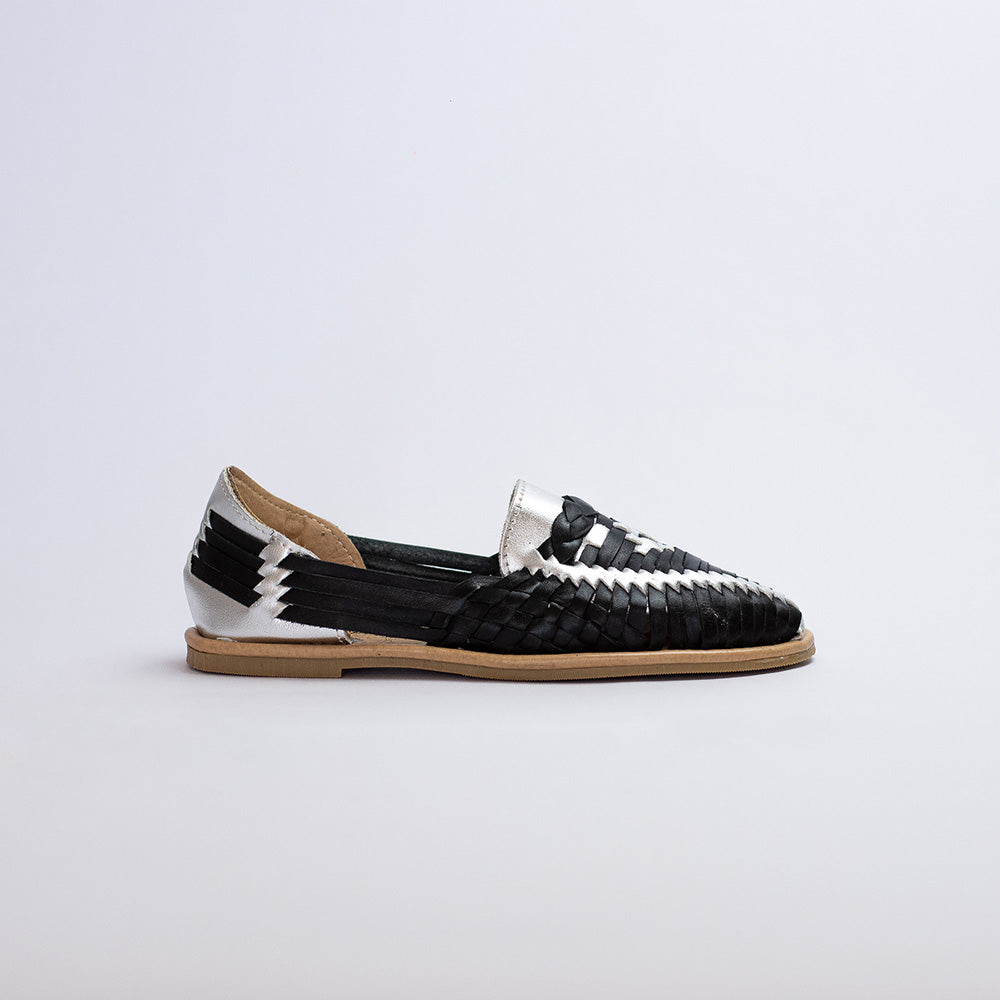 Zapato / Julieta Negro y Plateado