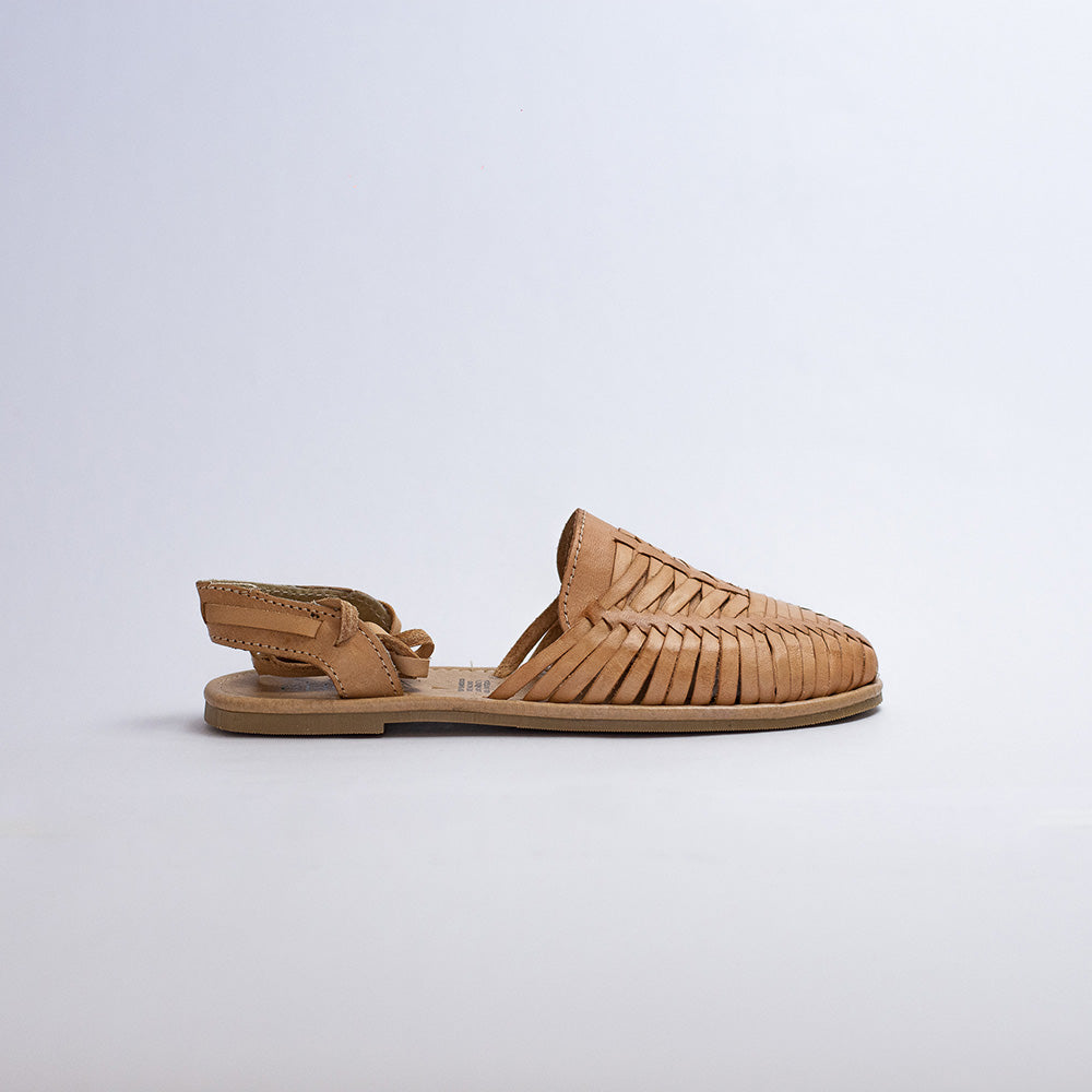 Sandalia / Laura Camel